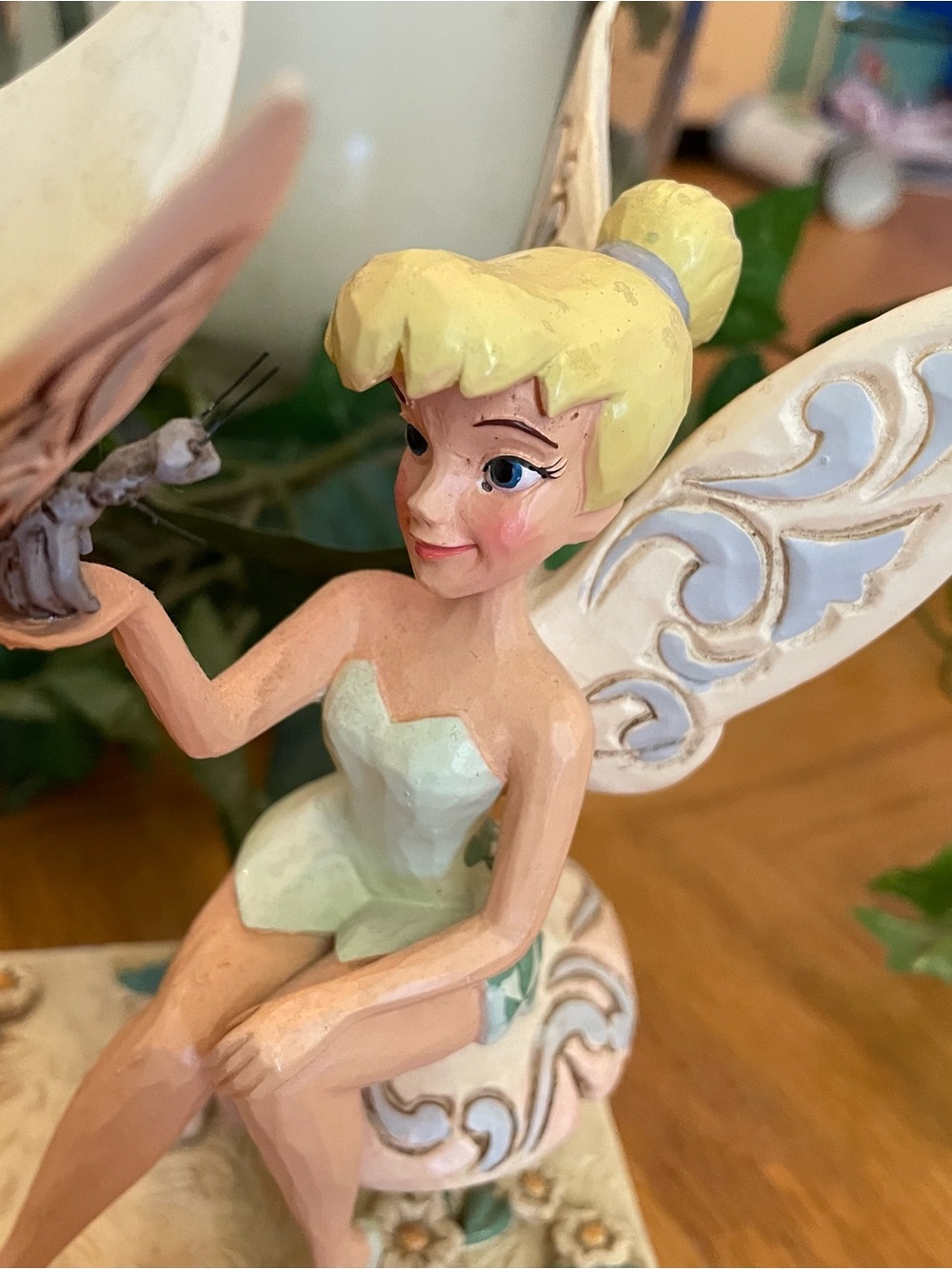 Jim Shore Tinkerbell Passionate Pixie w/ Butterfly Figurine - Picture 2 of 8